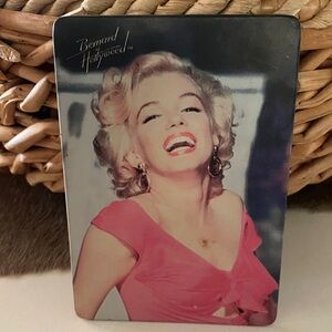 Vintage Bernard of Hollywood Marilyn Monroe Decorative magnet for refrigerator